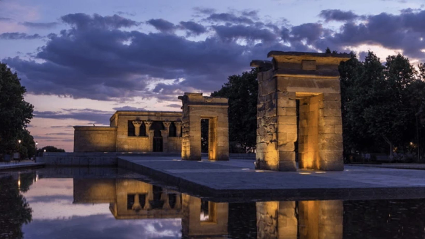 Atardecer en el Templo de Debod